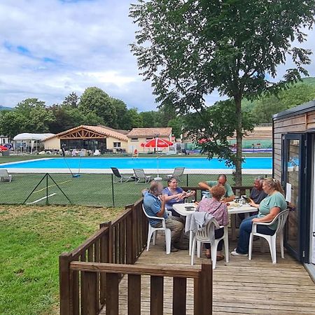 Camping Le Pre Cathare Lavelanet Exterior foto