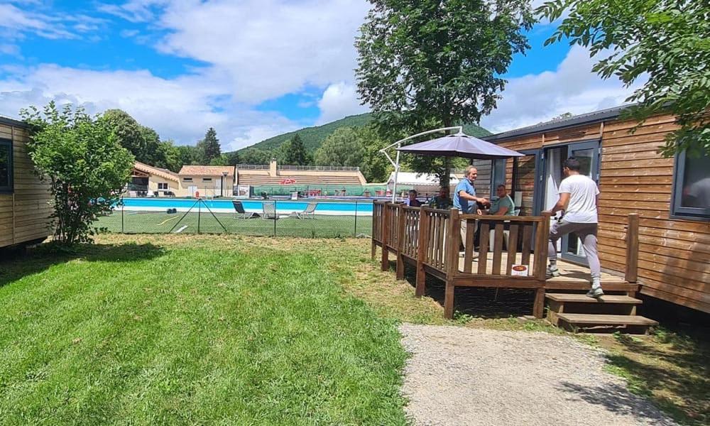Camping Le Pre Cathare Lavelanet Exterior foto
